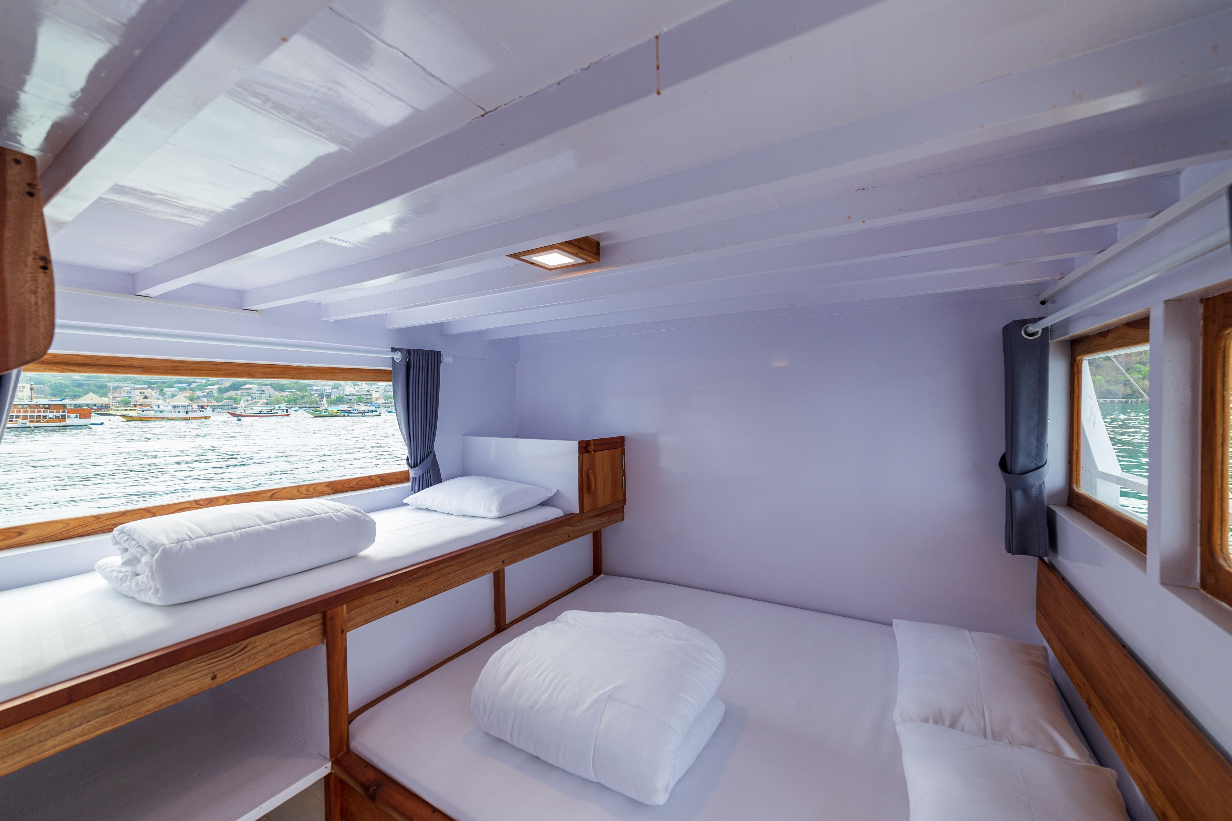 Kamar mandi Family Cabin